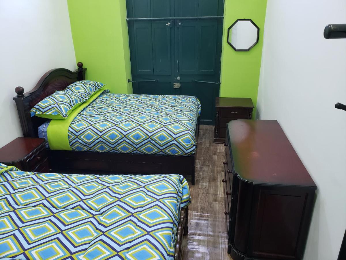 Saint Peter'S Llama Hostal La Paz Zewnętrze zdjęcie