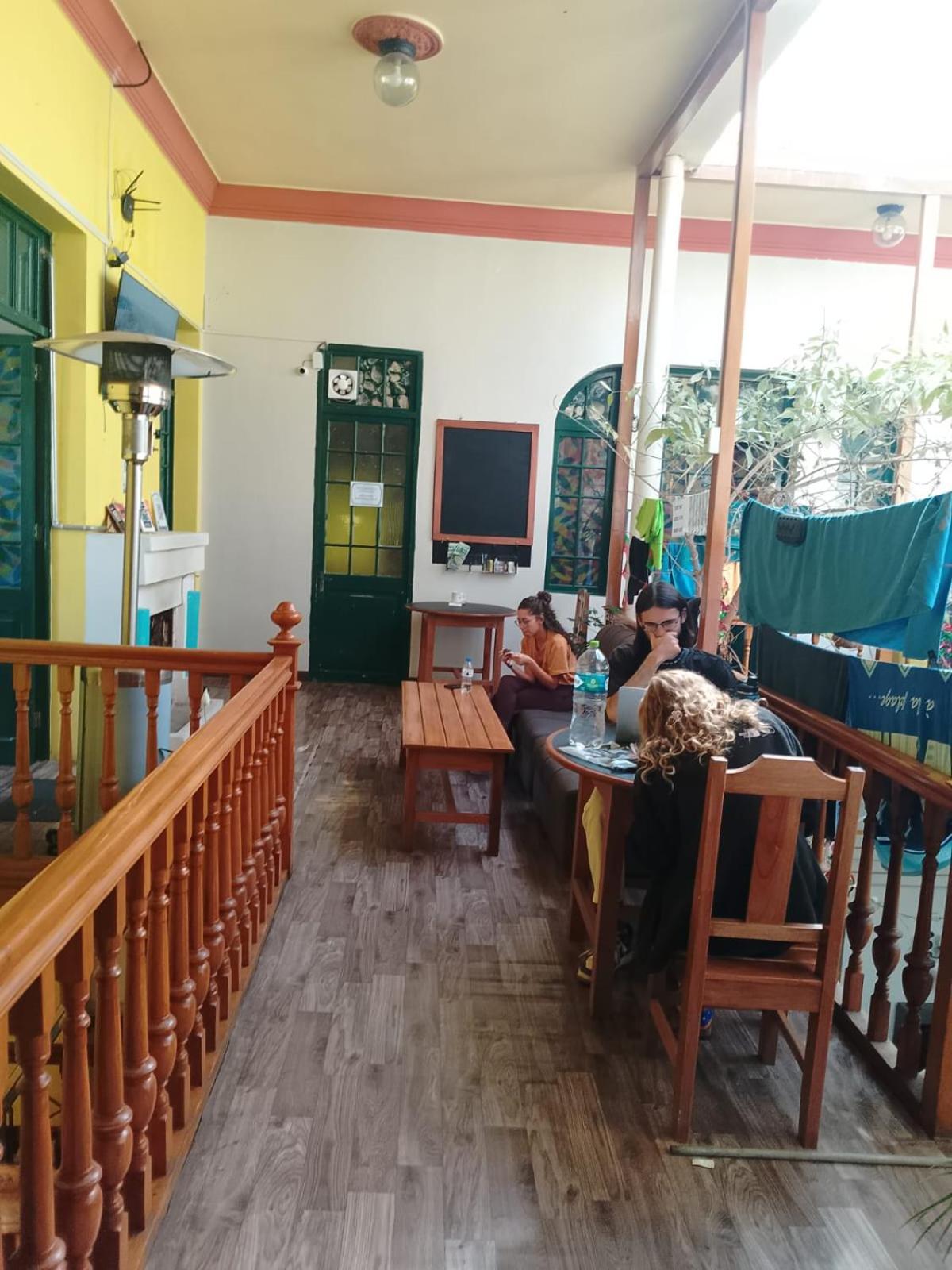 Saint Peter'S Llama Hostal La Paz Zewnętrze zdjęcie